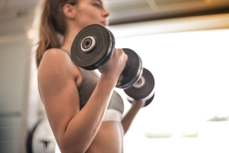 Strength training with dumbbells